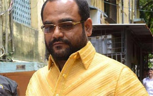 Nashik man with world's most expensive golden shirt enters Guinness record