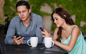 How did `phone snubbing` become the new normal?
