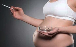 Australian Teens Are Taking Up Smoking So They Can Have Small Babies