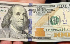 The mystery Philanthropist Hides more Than $51,000 in $100 Bills Around Oregon City