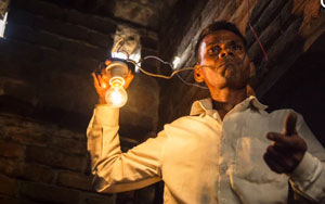 Human Light Bulb Claims That He Feeds on Electricity When He Gets Hungry