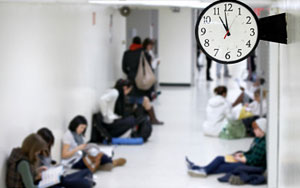 Schools in the UK Are Removing Analog Clocks Because Students Can't Tell Time