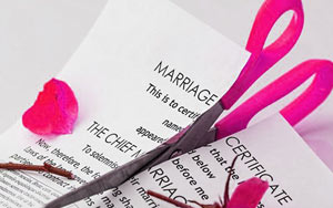 Newly Married Woman Divorces 'Cheap' Husband in Their Honeymoon