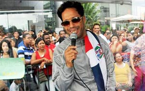 Singer Performs for 106 Continuous Hours to Break Guinness Record, Gets Disqualified