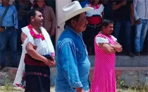 Mexican Mayor Forced to Dress Up as a Woman for Failing to Fulfil Campaign Promises