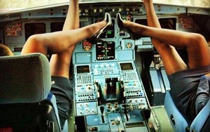 US Pilots Allegedly Hid Camera In Toilet, Then Streamed Video To Cockpit