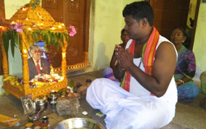 Indian Man Worships Donald Trump, Prays to Him Every Single Day