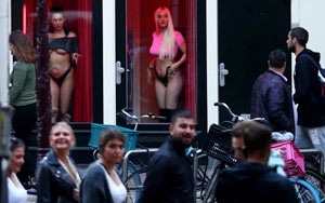 Amsterdam's Red Light District Has Reopened - All Sex Positions Allowed, But No Kissing