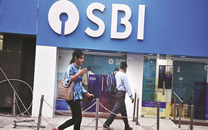 Shocking! Three Men Run A Fake SBI Branch For 3 Months