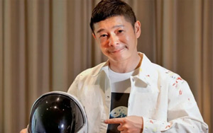 Japanese Billionaire Seeks Eight People For Free Trip To The Moon