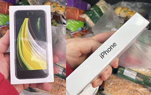 Man Orders Apples Online, Gets Apple iPhone Instead