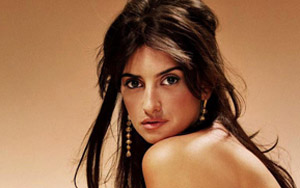 Penelope Cruz : Bond girl?