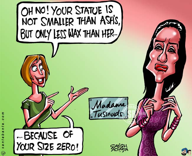 Kareena upset with statue size rumours!