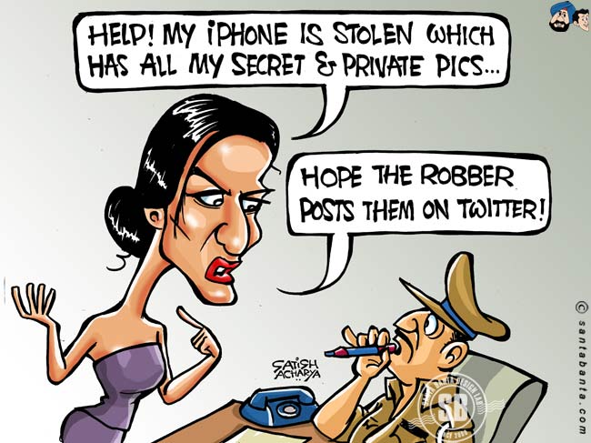 Poonam Pandey robbed!