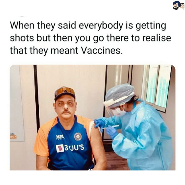 Ravi Shastri Geting Covid-19 Vaccine Shot