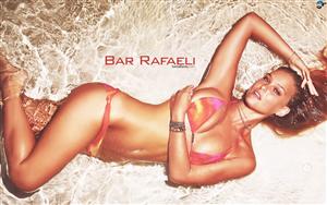 Bar Refaeli