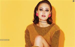 Ella Purnell