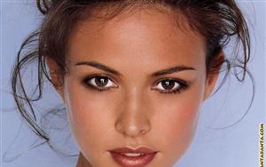 Josie Maran