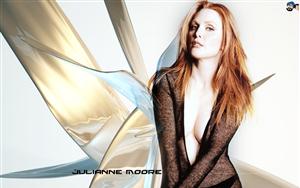 Julianne Moore