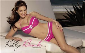 Kelly Brook