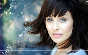 Natalie Imbruglia