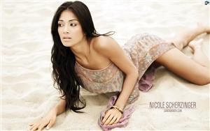 Nicole Scherzinger