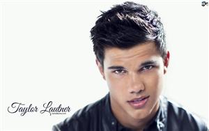 Taylor Lautner