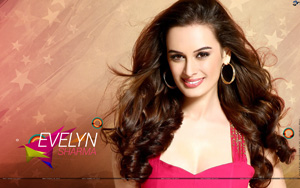 Evelyn Sharma