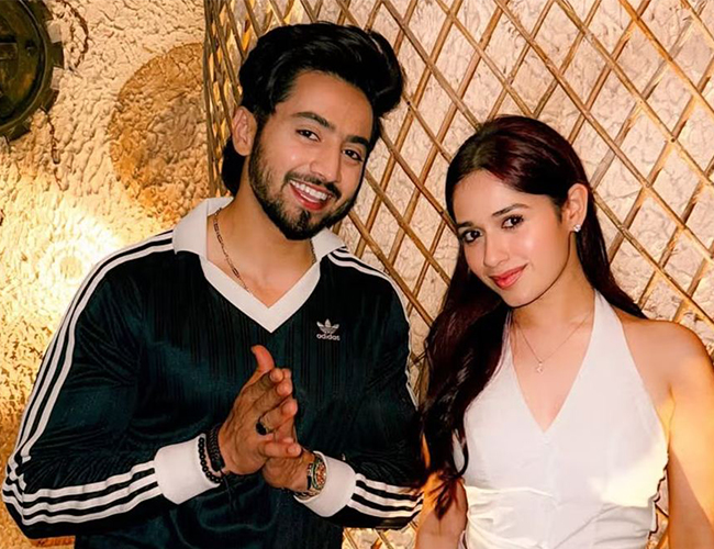 Jannat Zubair Unfollows Faisal Shaikh on Instagram, Sparking Breakup Rumors!