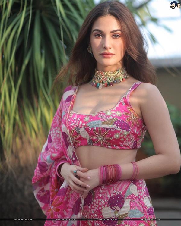 Amyra Dastur