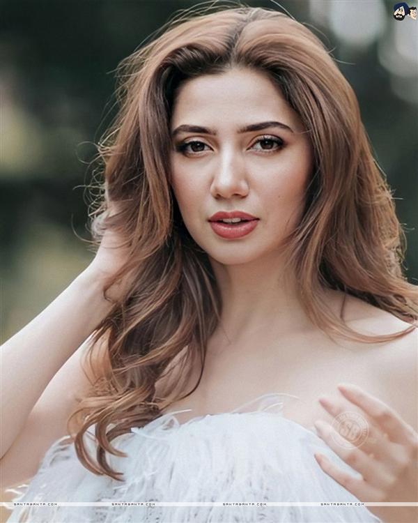 Mahira Khan