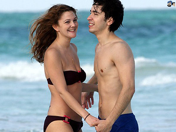 On beau Justin Long getting naked for 