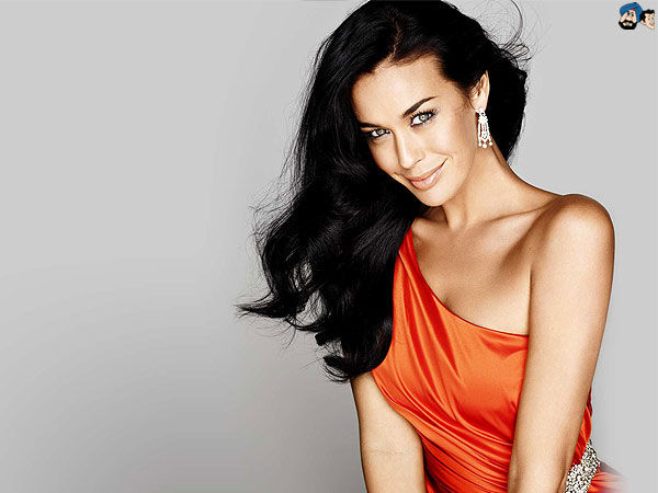 Megan Gale