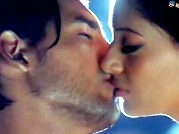 John Abraham and Bipasha Basu