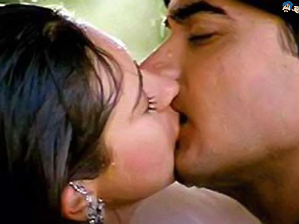 Aamir Khan and Karishma Kapoor  