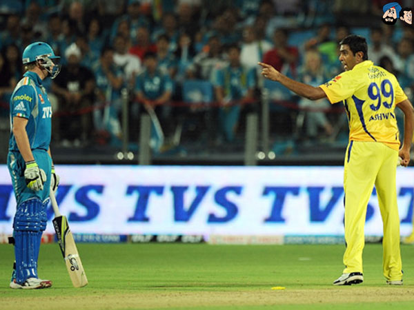 R. Ashwin Vs Smith