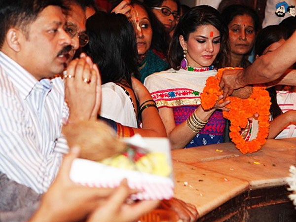 Embracing the Indian Elegance