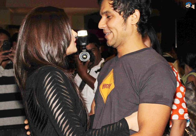 Canoodle with Randeep