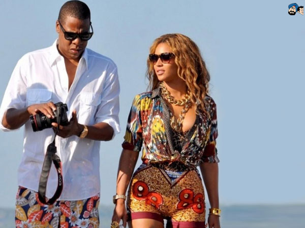 एक साथ पसीना ​बहाना ​