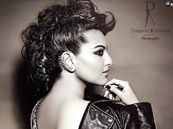 सोनाक्षी​ सिन्हा ​