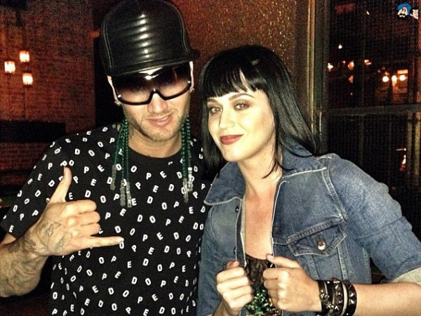 Dating rapper Riff Raff