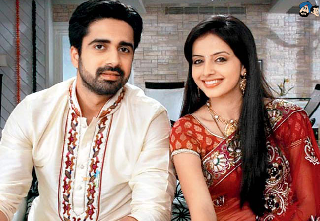 'Iss Pyaar Ko Kya Naam Doon'