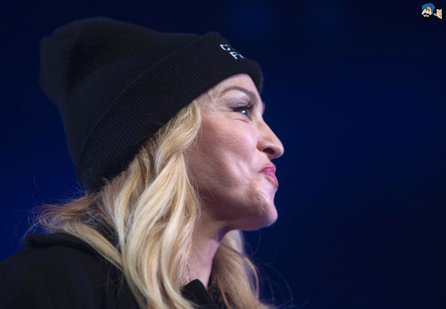 ​एक बार फिर 