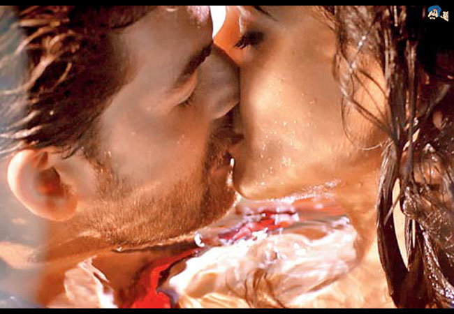 No 6. Neil Nitin Mukesh and Sonal Chauhan