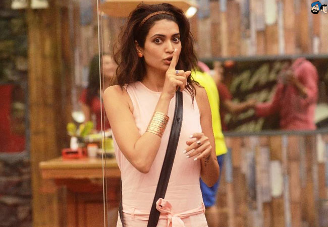 Karishma Tanna - The Makeup Queen