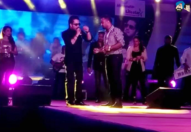 Mika Singh's 'One Tight Slap'