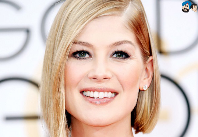 Rosamund Pike's matte mauve