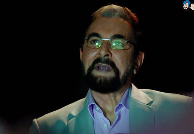 Police Commissioner A.A. Khan (Kabir Bedi)