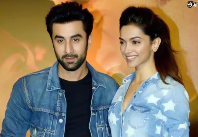 4. Ranbir Kapoor - Deepika Padukone