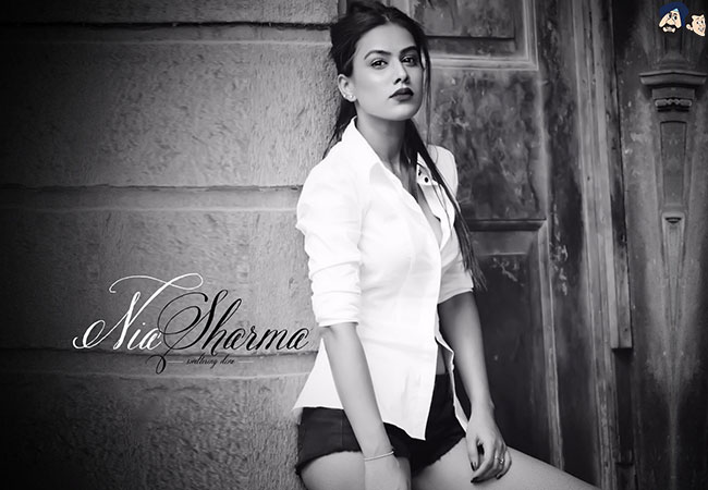 Nia Sharma